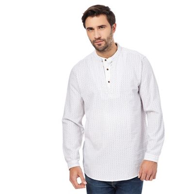 White dobby stitch layered shirt